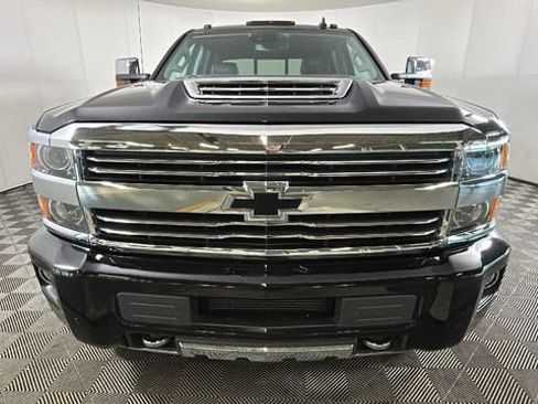 Used 2017 Chevrolet Silverado 3500 High Country w/ Duramax Plus Package AWD/4WD image 7