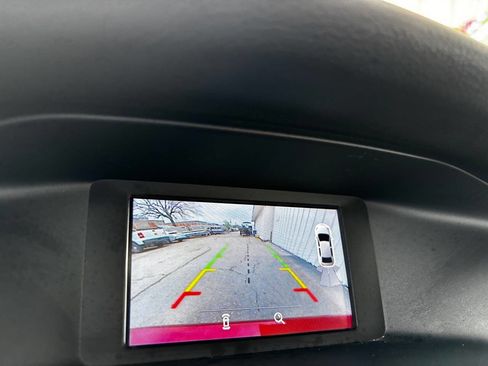 Used 2015 Ford Focus SE w/ SE Sport Package image 38