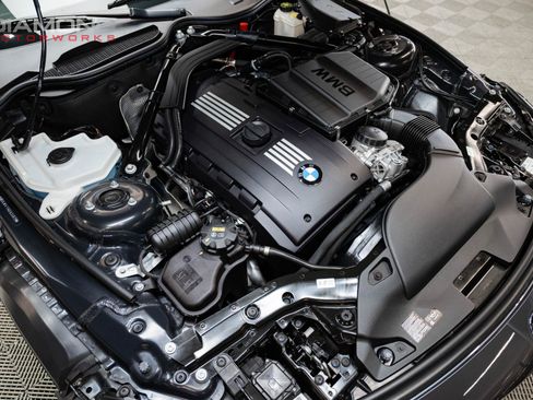 Used 2016 BMW Z4 sDrive35is RWD image 19