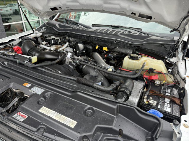 Used 2019 Ford F350 XLT w/ XLT Premium Package AWD/4WD image 19