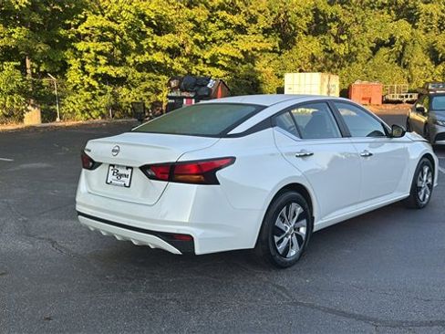 Used 2024 Nissan Altima 2.5 S image 30