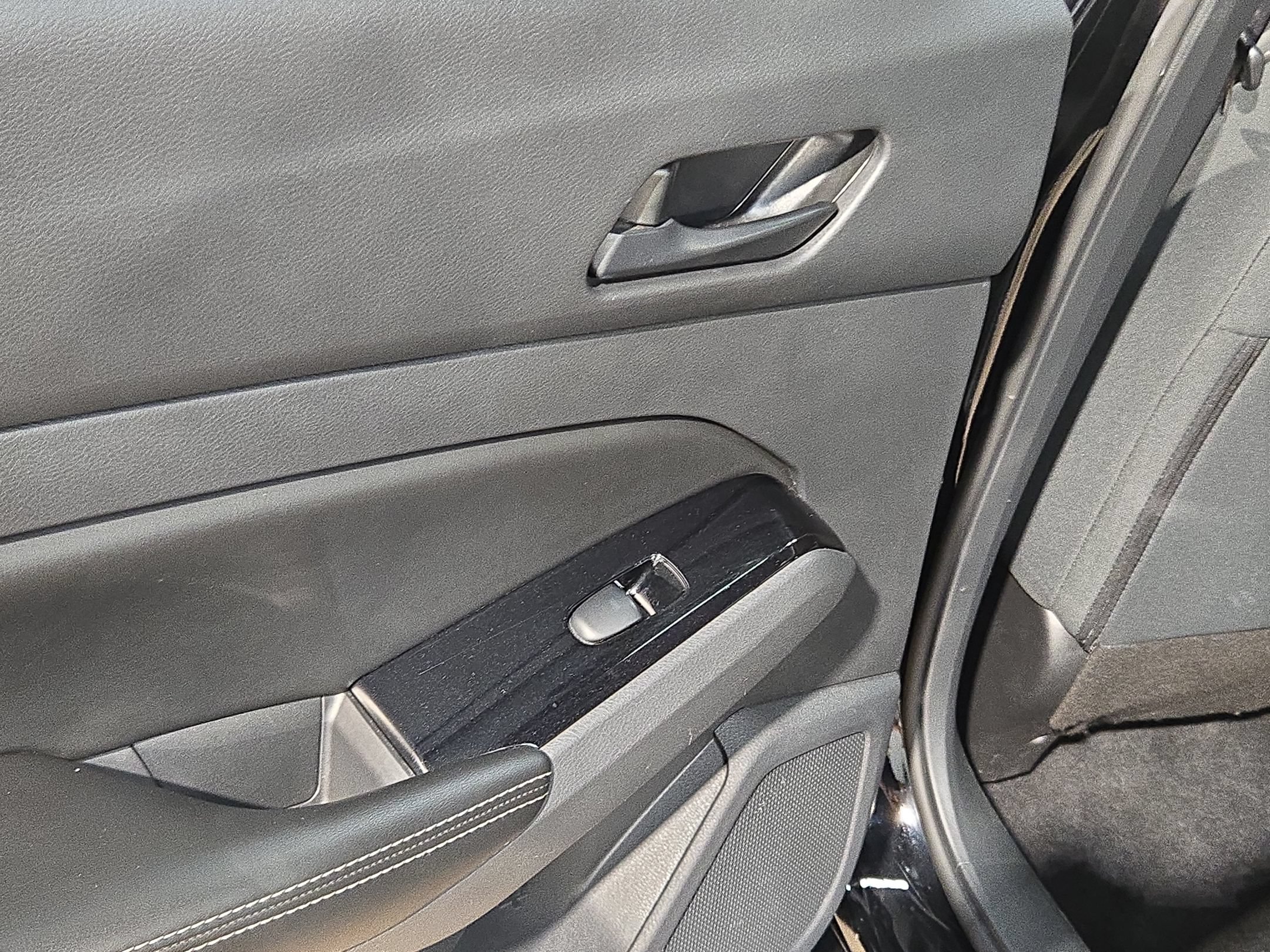 Used 2023 Nissan Altima 2.5 SV FWD image 33