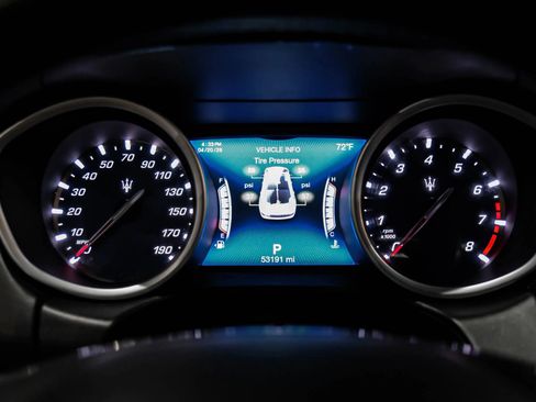 Used 2019 Maserati Ghibli S GranLusso AWD/4WD image 18