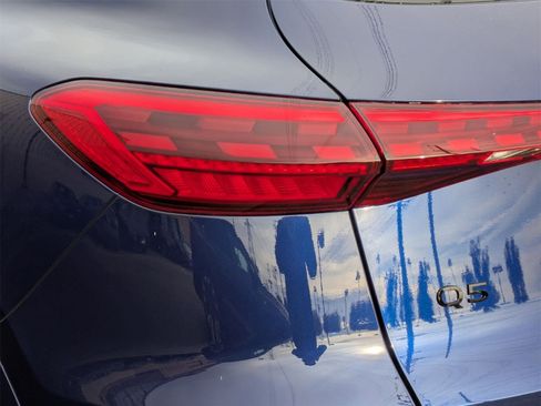 New 2025 Audi Q5 Premium Plus image 14