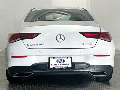 Used 2023 Mercedes-Benz CLA 250 4MATIC image 4