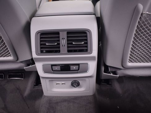 Certified 2024 Audi Q5 2.0T Premium Plus w/ Premium Plus Package image 20