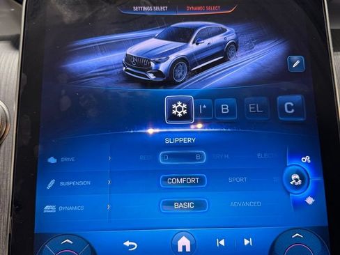 Used 2025 Mercedes-Benz GLC 63 AMG S w/ Driver Assistance Package image 30