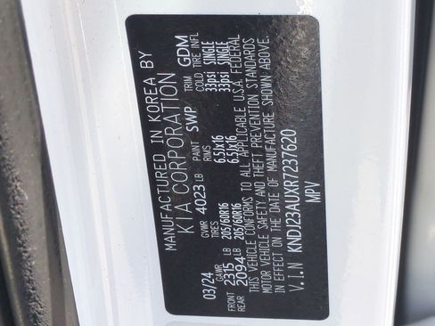 Certified 2024 Kia Soul LX w/ Option Group 015 FWD image 27