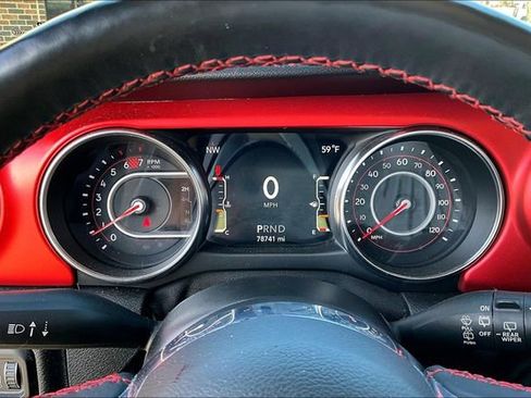 Used 2021 Jeep Wrangler Unlimited Rubicon image 12