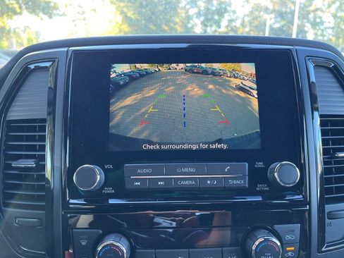 New 2024 Nissan Titan SV w/ SV Bronze Edition Package image 12