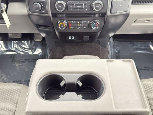 Used 2018 Ford F150 XLT w/ Equipment Group 302A Luxury image 28