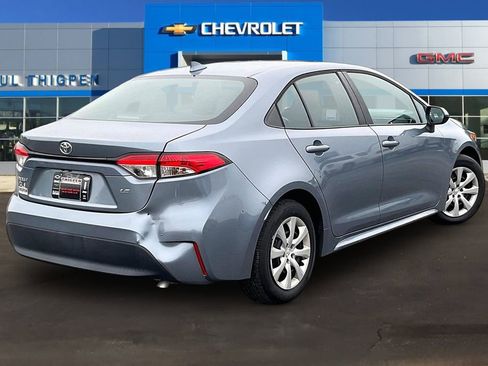 Used 2023 Toyota Corolla LE FWD image 6
