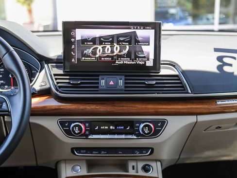 Certified 2023 Audi Q5 Premium w/ Convenience Package AWD/4WD image 14