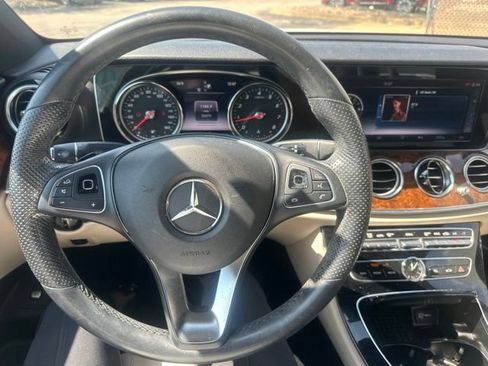 Used 2017 Mercedes-Benz E 300 4MATIC image 12