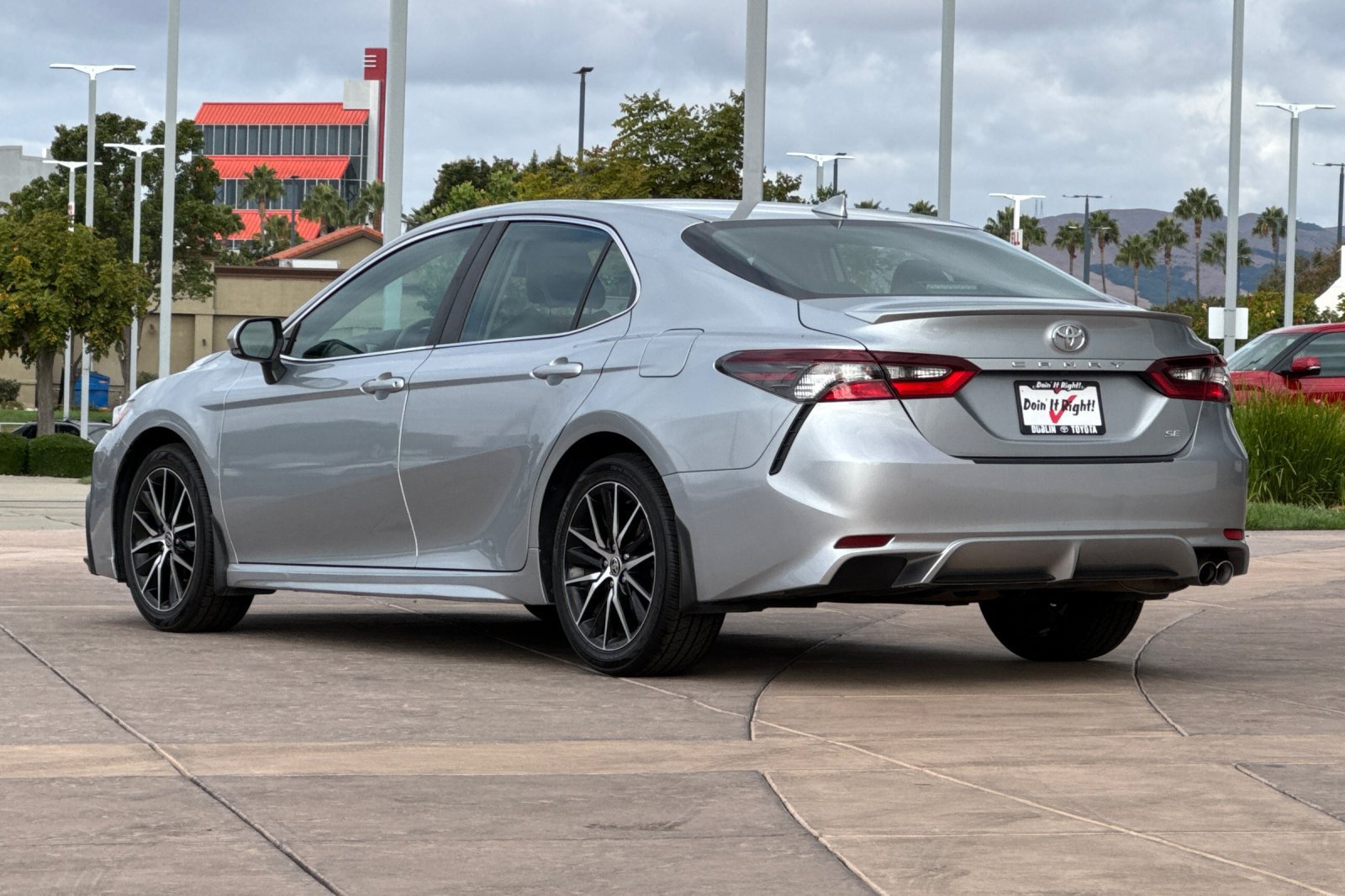 Certified 2024 Toyota Camry SE FWD image 7