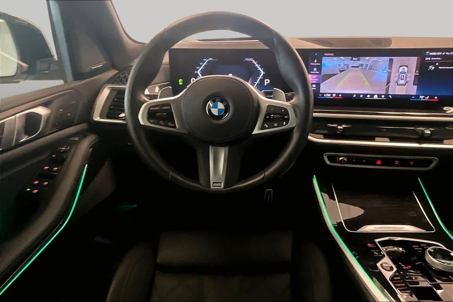 Used 2025 BMW X5 sDrive40i w/ Executive Package RWD image 5