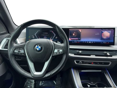 Used 2024 BMW X5 sDrive40i w/ Premium Package image 21