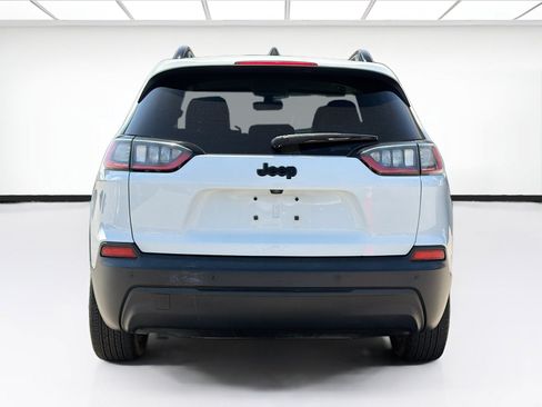 Used 2020 Jeep Cherokee Latitude Plus FWD image 5