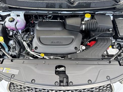 New 2026 Chrysler Pacifica Pinnacle image 30