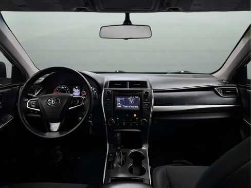 Used 2017 Toyota Camry SE FWD image 22