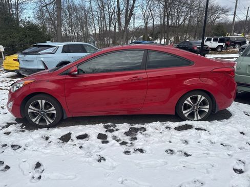 Used 2013 Hyundai Elantra SE image 9