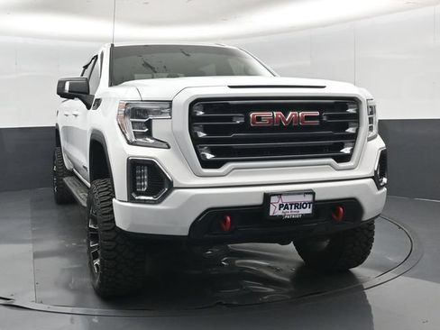 Used 2021 GMC Sierra 1500 AT4 w/ AT4 Preferred Package AWD/4WD image 34