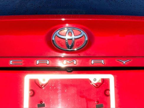 Used 2023 Toyota Camry LE image 31