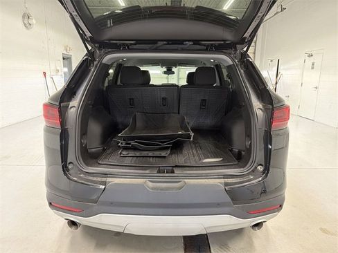 New 2025 Chevrolet Blazer LT w/ Midnight/Sport Edition image 15