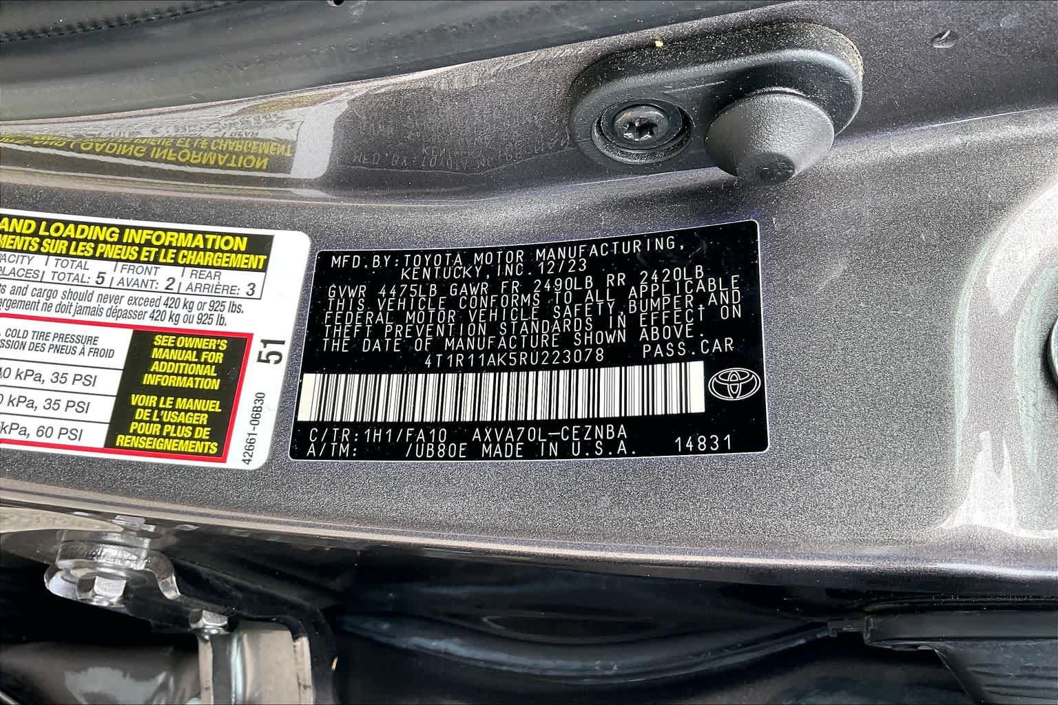 Used 2024 Toyota Camry LE w/ Convenience Package FWD image 33