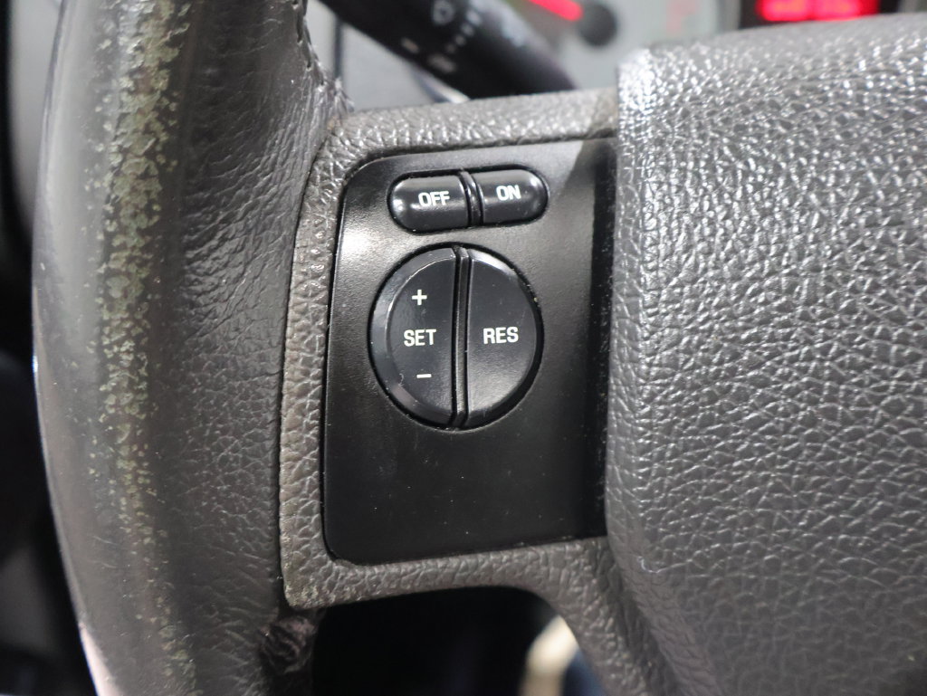 Used 2007 Ford Explorer Sport Trac Limited AWD/4WD image 30