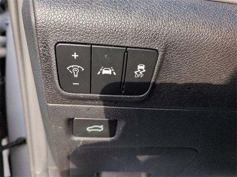 Used 2024 Kia K5 GT-Line w/ GT-Line Premium Package image 18