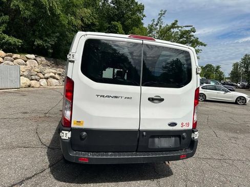 Used 2020 Ford Transit 250 Low Roof RWD image 4