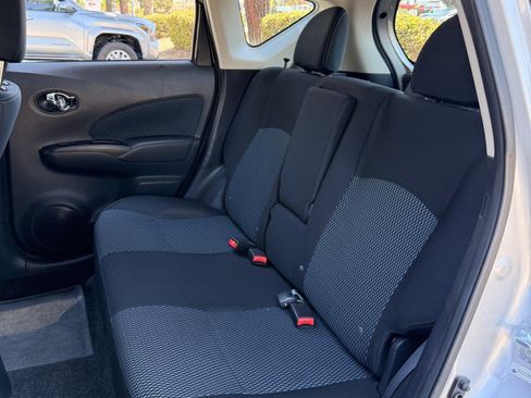 Used 2015 Nissan Versa Note FWD image 34