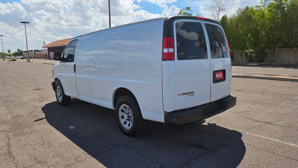 Used 2014 Chevrolet Express 1500 RWD image 8