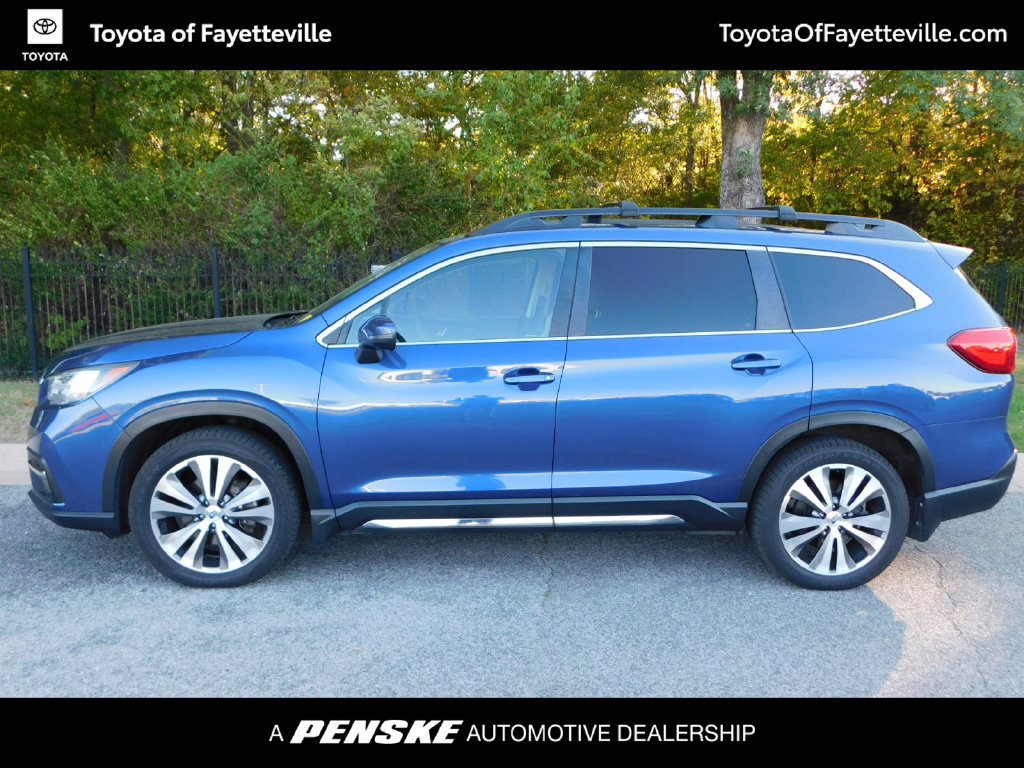 Used 2022 Subaru Ascent Limited w/ Technology Package AWD/4WD image 2