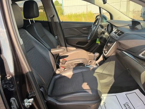 Used 2016 Buick Encore Convenience FWD image 27