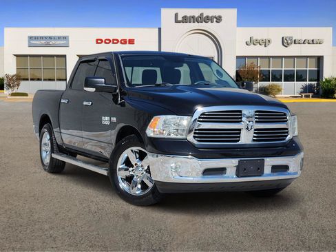Used 2017 RAM 1500 Big Horn RWD image 1