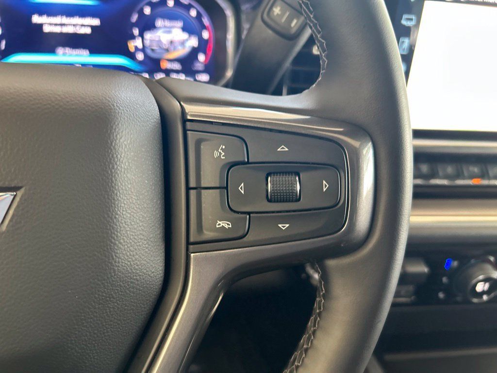 Used 2026 Chevrolet Silverado 3500 High Country w/ Technology Package AWD/4WD image 63