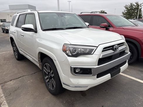 Used 2024 Toyota 4Runner Limited image 2