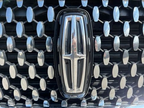 Used 2023 Lincoln Navigator Black Label image 40