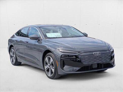 New 2025 Audi A6 e-tron Premium Plus image 6