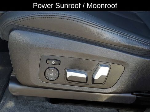 Used 2021 BMW X3 xDrive30i w/ Premium Package image 8