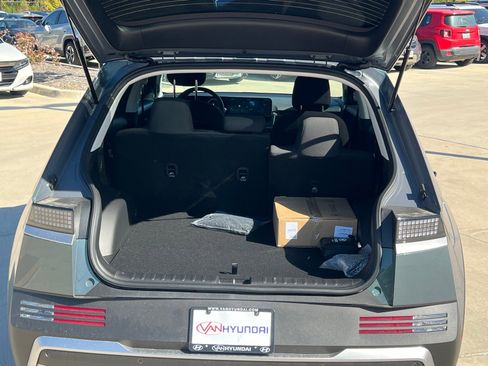 New 2026 Hyundai Ioniq 5 SE image 14