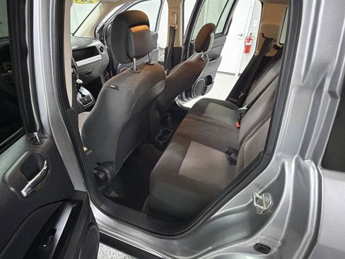 Used 2016 Jeep Compass Sport w/ Power Value Group FWD image 19
