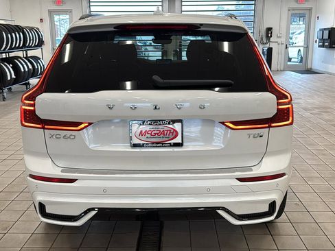 New 2026 Volvo XC60 T8 Ultra w/ Protection Package Premier AWD/4WD image 6