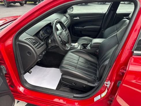 Used 2015 Chrysler 300 S RWD image 11