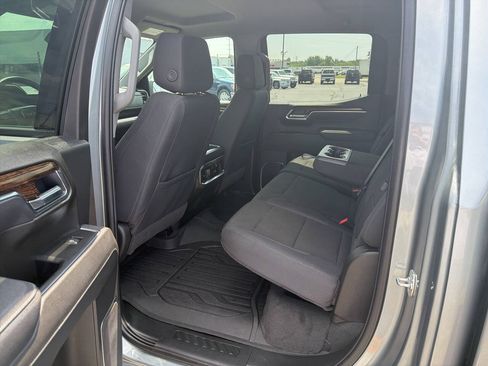 Used 2025 GMC Sierra 1500 Elevation w/ Preferred Package AWD/4WD image 15