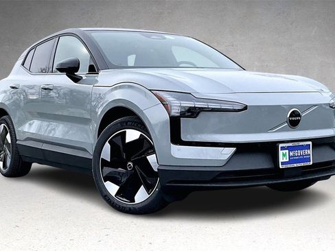 New 2026 Volvo EX30 Plus image 2