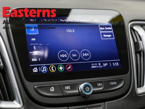 Used 2024 Chevrolet Malibu LT image 19