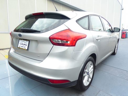 Used 2017 Ford Focus SE image 10